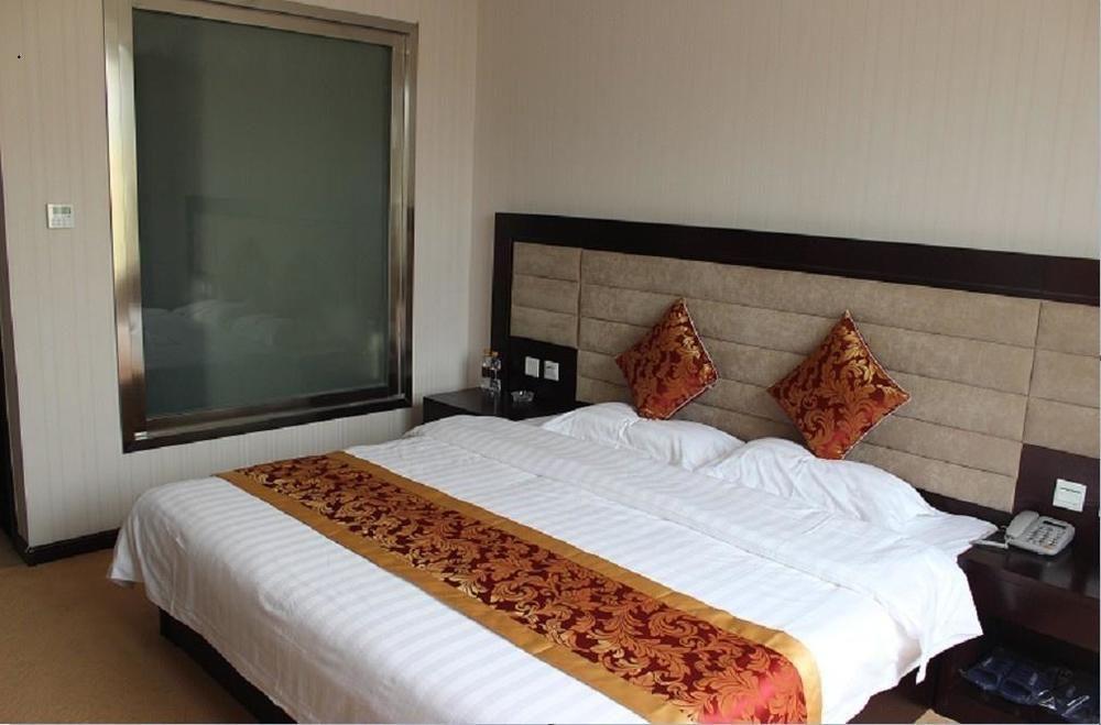 Splendid Oriental Business Hotel Tientsin Esterno foto