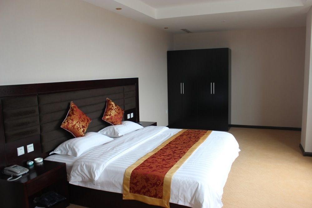 Splendid Oriental Business Hotel Tientsin Esterno foto