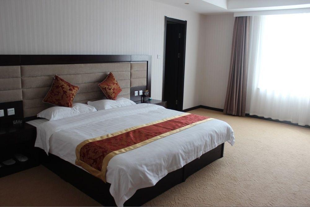 Splendid Oriental Business Hotel Tientsin Esterno foto