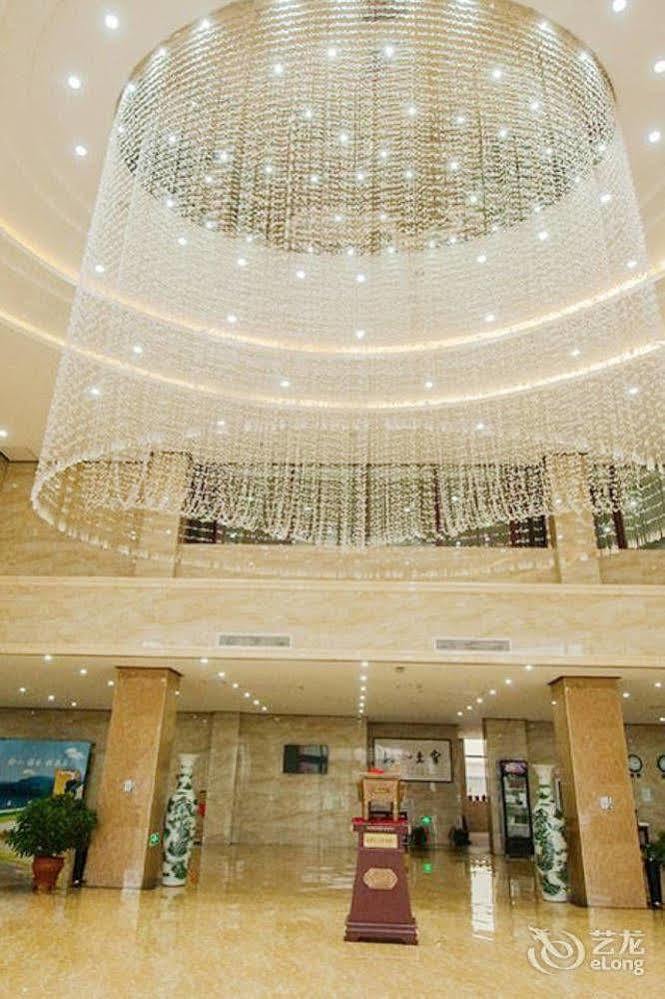 Splendid Oriental Business Hotel Tientsin Esterno foto