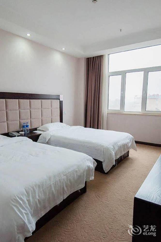 Splendid Oriental Business Hotel Tientsin Esterno foto